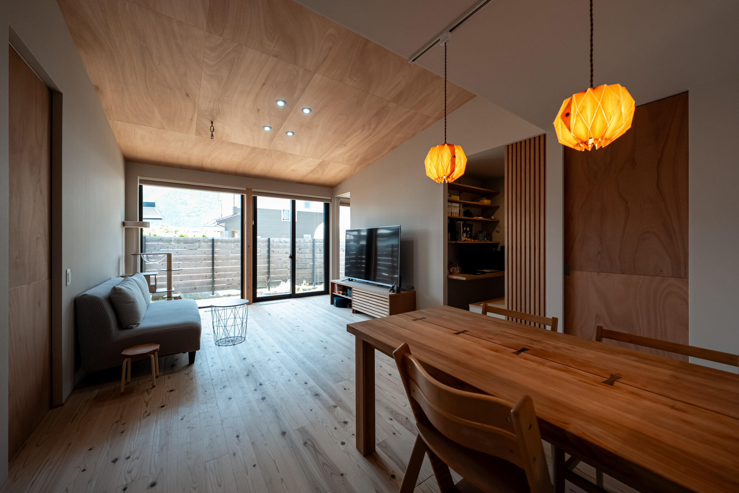 ひとつながりの家