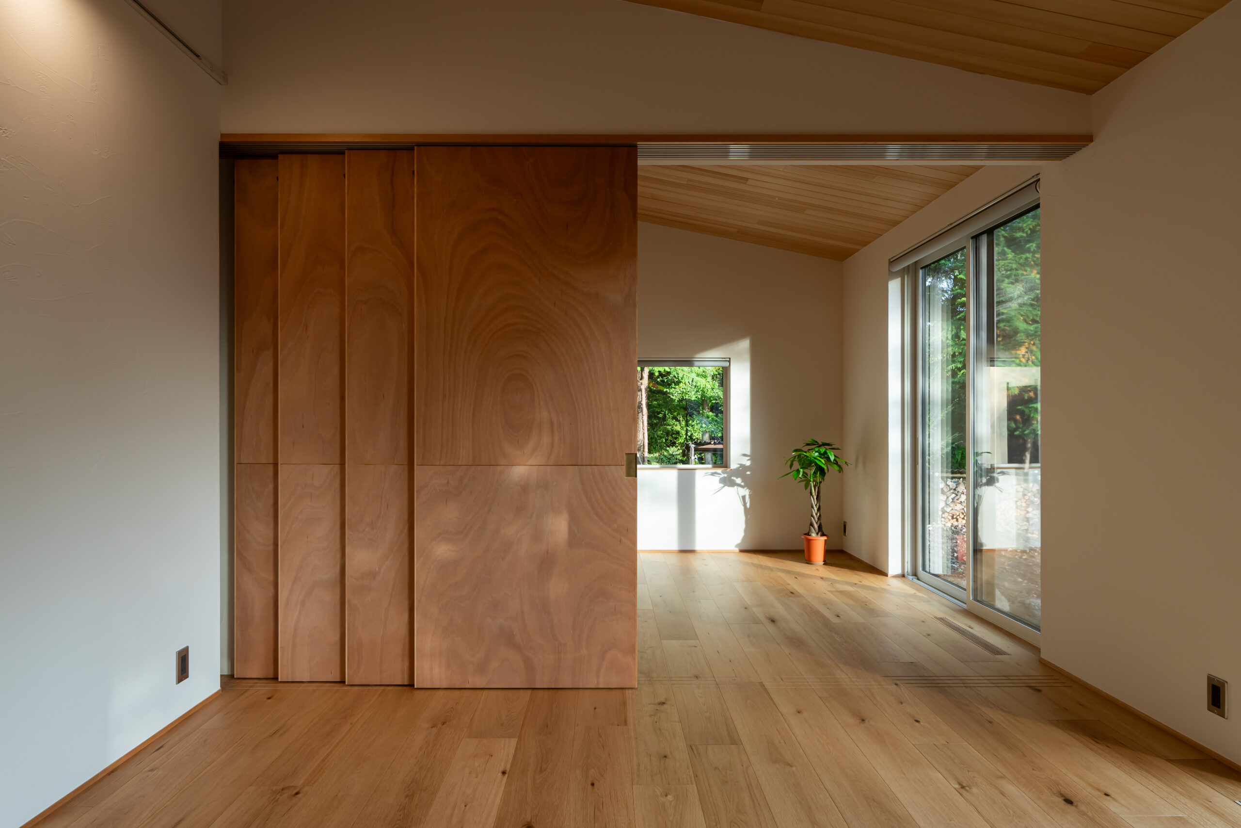 林庭を愉しむ家